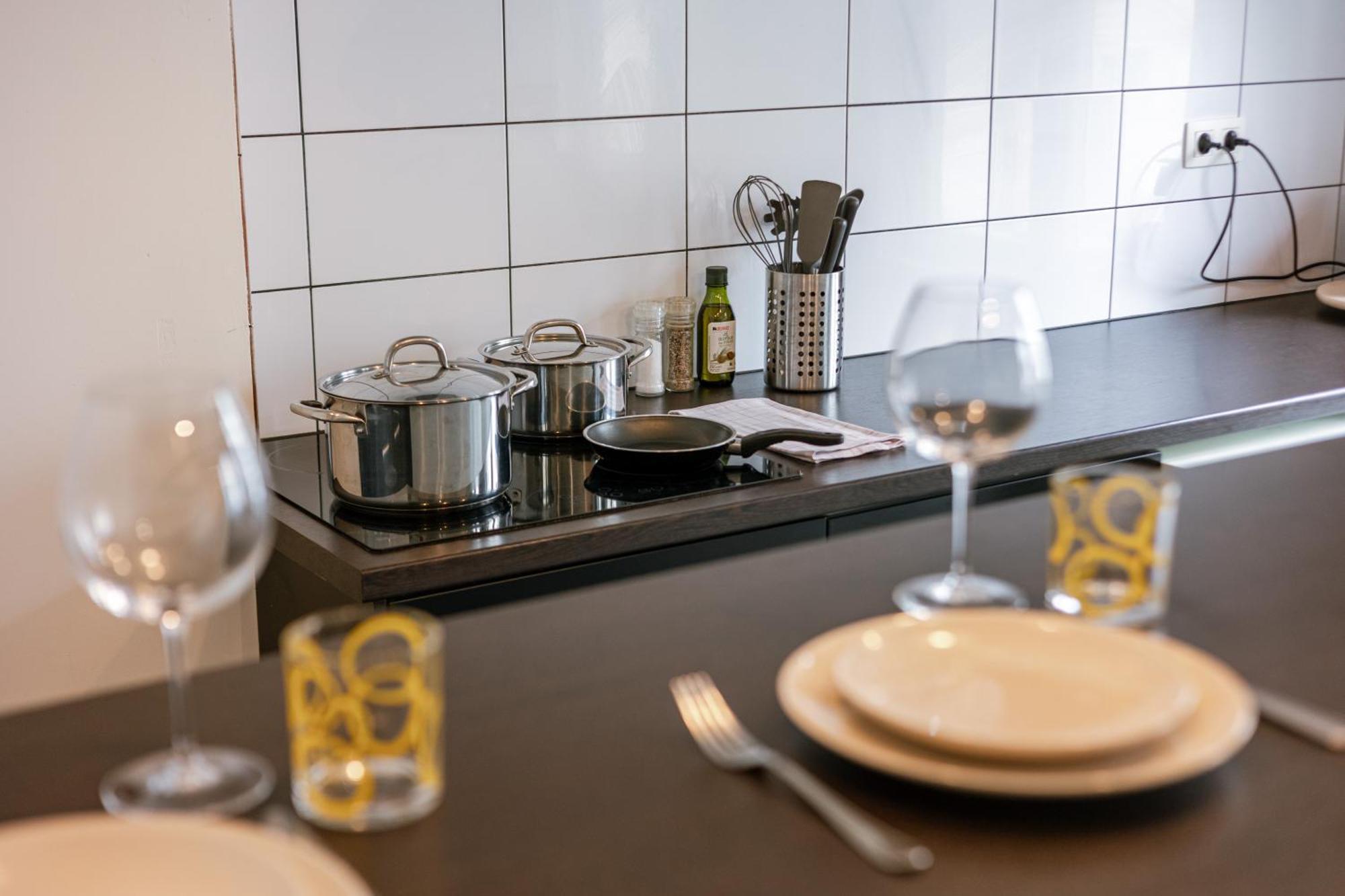 Right In The City Center Your Ghent Getaway Kültér fotó